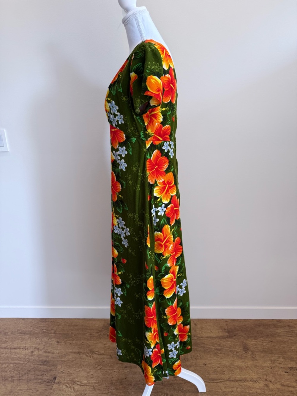 Vintage Pomare 60s Hawaiian Dress Size 14 Retro Aloha Floral Hibiscus - Picture 3 of 9